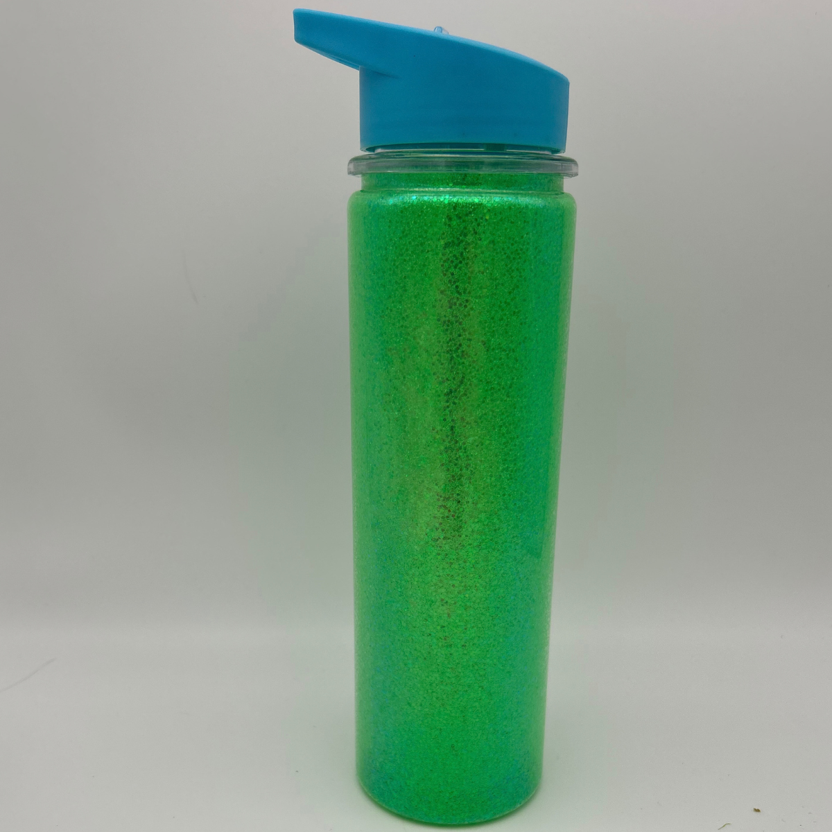 Grüner Kids Becher 550ml | Trocken Becher mit Deckel