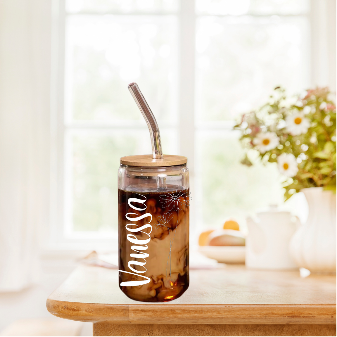 Glasbecher mit Strohhalm personalisiert + 2 Blumen