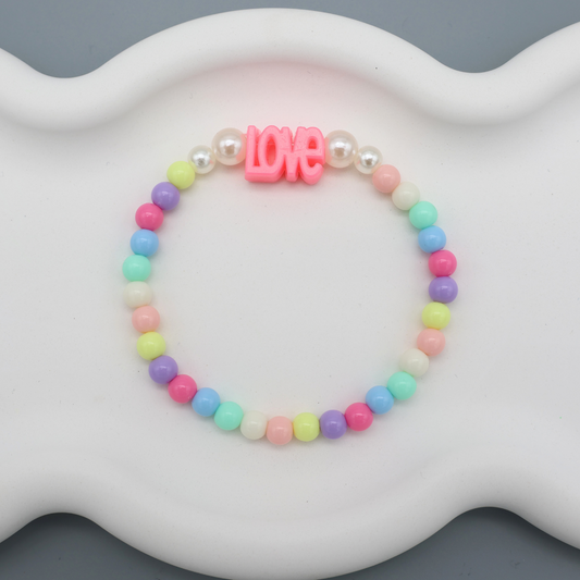 Kunterbuntes Love Armband