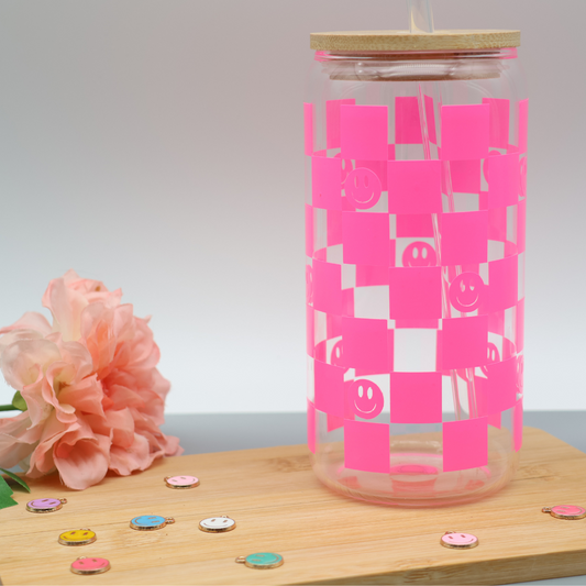 Checkered Smiley | Trinkglas 500 ml | Strohhalm + Deckel