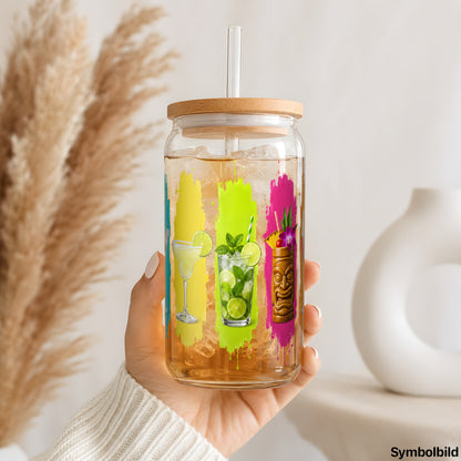 Cocktail-Streifen als UV-DTF Sticker auf einem 16oz Glasbecher