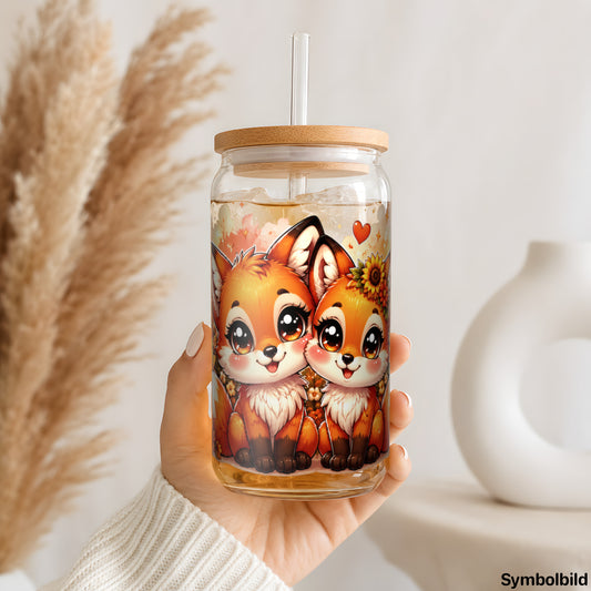 Fuchsgeschwister im Sonnenblumenfeld