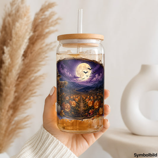Vogelscheuche im Kürbisfeld als UV-DTF Sticker auf einem 16oz Glasbecher