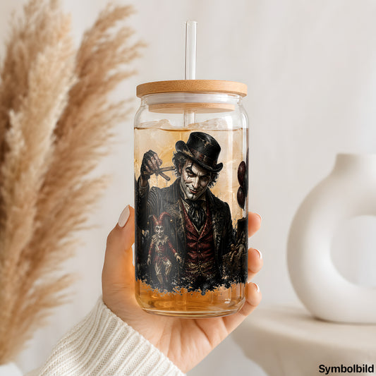 Düsterer Puppenspieler als UV-DTF Sticker auf einem 16oz Glasbecher