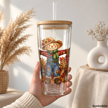 Vogelscheuche mit Latzhose auf dem Herbsthof als UV-DTF Sticker auf einem 24oz Glas-Tumbler